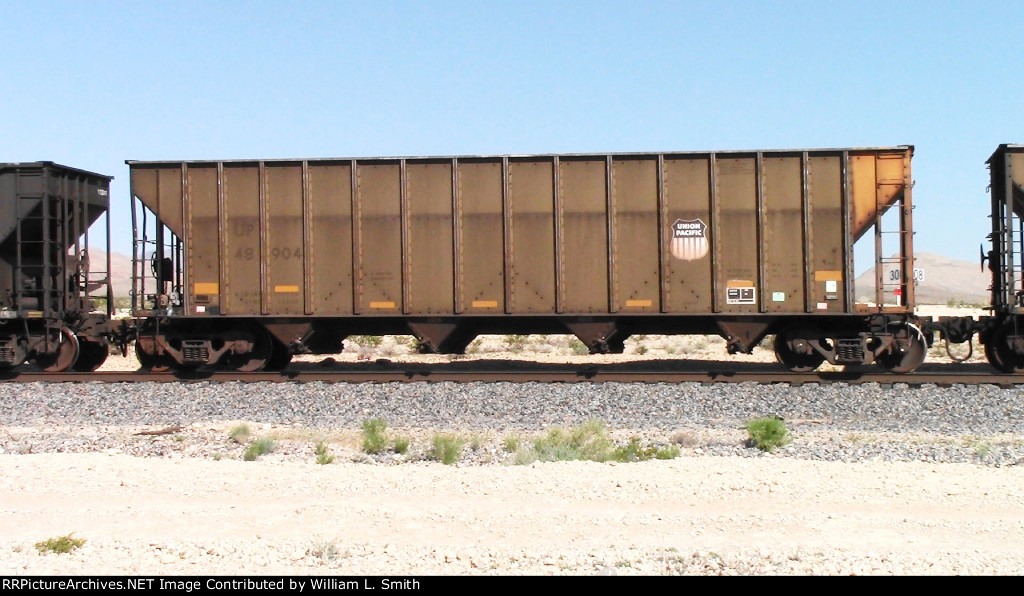 EB Unit Empty Hooper Car Frt at Erie NV -44